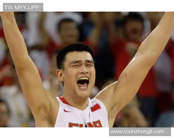 姚明初登NBA舞台的辉煌时刻与中国篮球的崛起之路 姚明初登NBA舞台的辉煌时刻与中国篮球的崛起之路