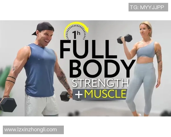 篮球明星哑铃训练法揭秘提升力量与技巧的完美结合