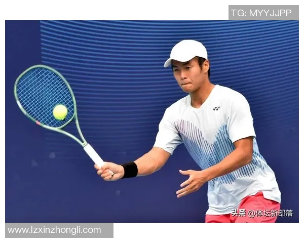 网球与篮球明星的巅峰对决：运动天才如何在不同赛场上绽放光彩